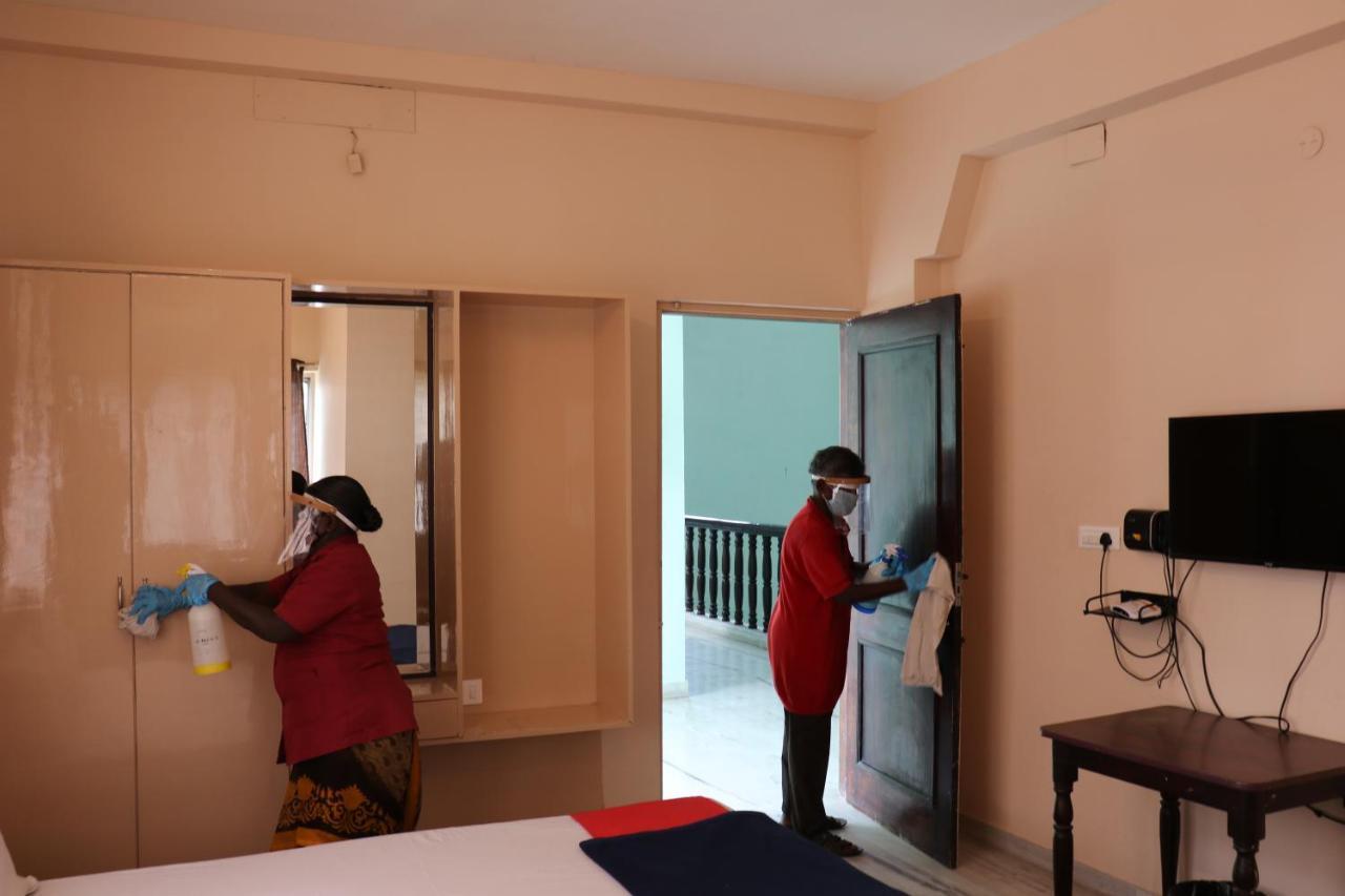 Hotel Pearls ซาเลม ภายนอก รูปภาพ