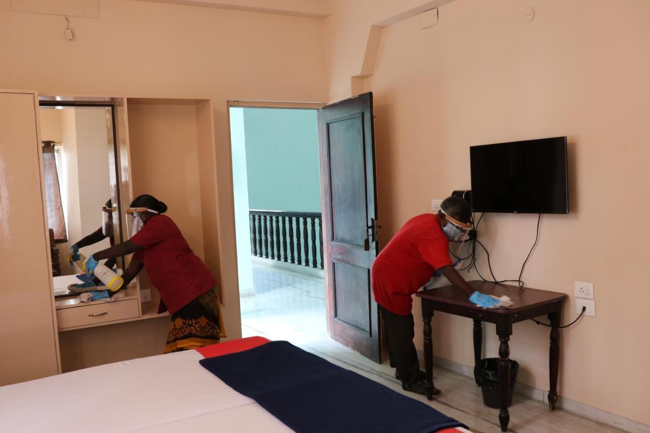 Hotel Pearls ซาเลม ภายนอก รูปภาพ