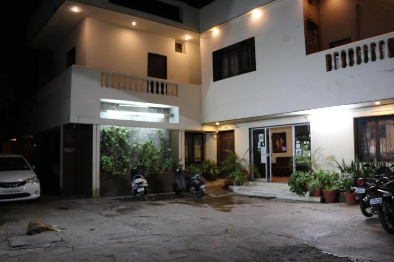 Hotel Pearls ซาเลม ภายนอก รูปภาพ